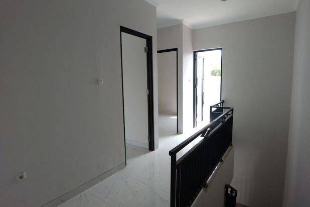 Rumah Baru 2 Lantai Dalam Cluster Total 8 Unit di Cikunir Bekasi