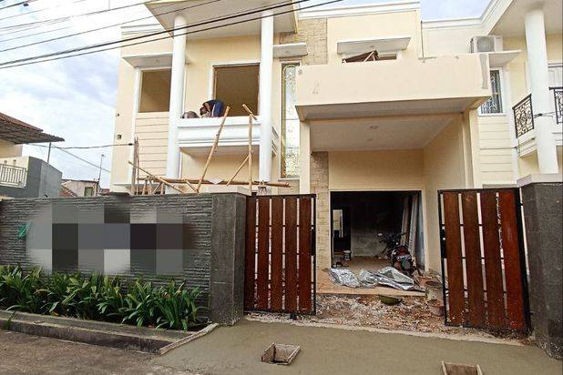 Rumah Baru Luas Strategis Ready Stock di Jatiwaringin Pondok Gede Bekasi