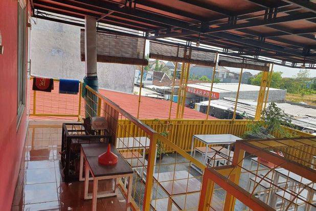 Ruko Dan Usaha Kuliner Furnish Strategis Gentan Baki Sukoharjo