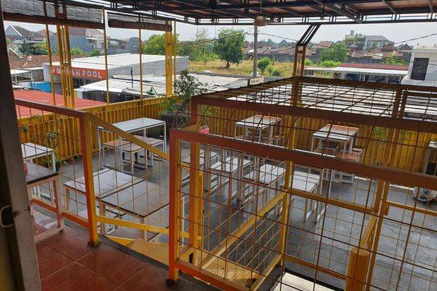 Ruko Dan Usaha Kuliner Furnish Strategis Gentan Baki Sukoharjo