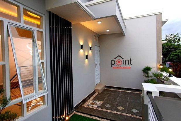 Rumah Baru Mewah Desain Luxury Nayu Banjarsari Solo