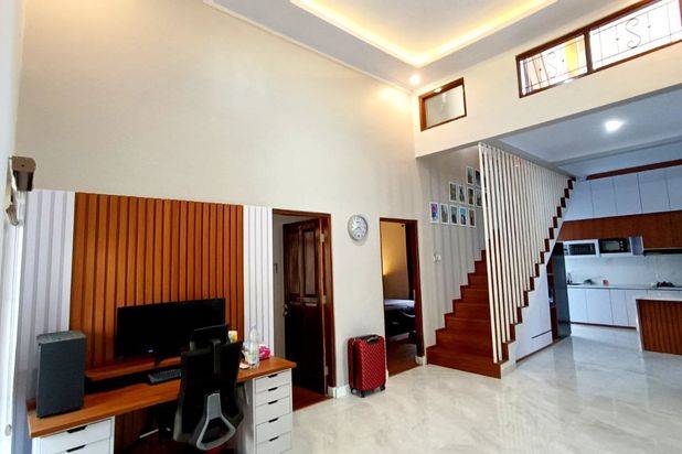 Rumah Modern Mewah Furnish Gentan Baki Sukoharjo