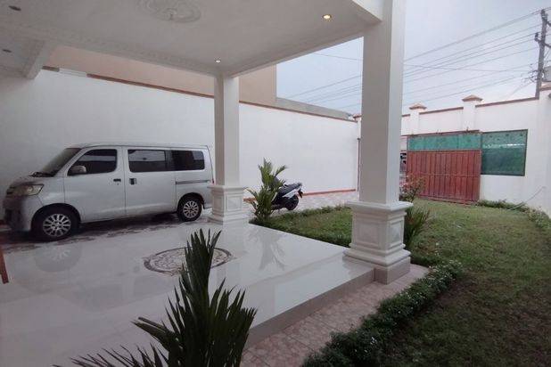 Rumah Mewah 2 Lantai Dekat Bandara Ngemplak Boyolali