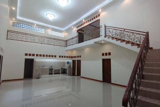 Rumah Mewah 2 Lantai Dekat Bandara Ngemplak Boyolali