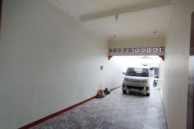 Rumah Mewah 2 Lantai Dekat Bandara Ngemplak Boyolali