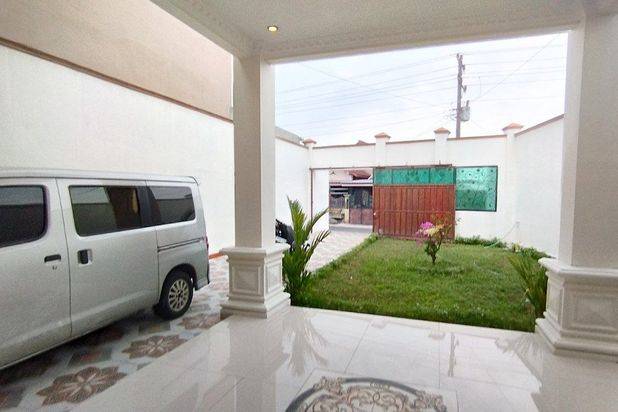 Rumah Mewah 2 Lantai Dekat Bandara Ngemplak Boyolali