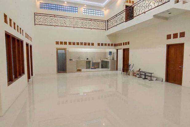 Rumah Mewah 2 Lantai Dekat Bandara Ngemplak Boyolali