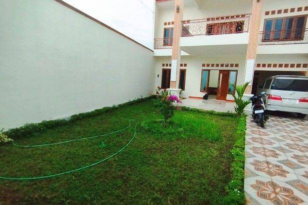 Rumah Mewah 2 Lantai Dekat Bandara Ngemplak Boyolali