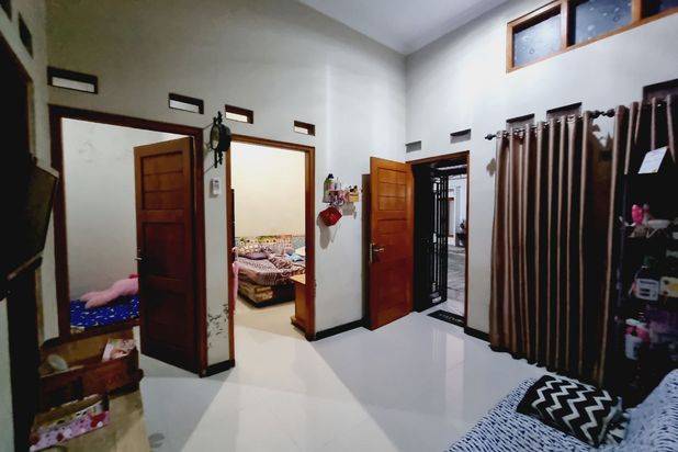 Rumah Cantik Minimalis Modern Gedongan Colomadu