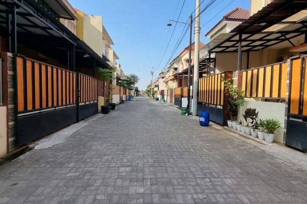 Rumah Cantik 2lt Full Furnish Blulukan Colomadu