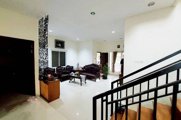 Rumah Mewah Cluster Security 24 Jam Solo Baru Sukoharjo