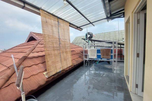 Rumah Mewah 3,5 Lantai Ada Pool Semi Furnish Solo Baru Grogol
