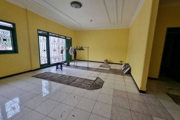Bu Ruko Dan Hunian 3lt Tengah Kota Laweyan Solo