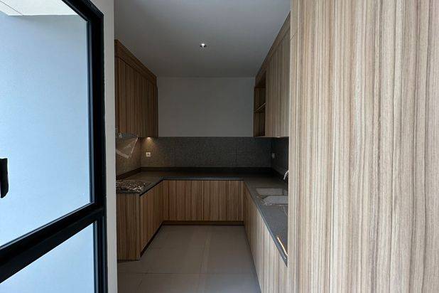 Jual cepat rumah baru termurah di Lyndon Navapark BSD belum pernah dihuni langka jarang ada yg dijual