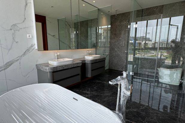 Jual cepat rumah baru termurah di Lyndon Navapark BSD belum pernah dihuni langka jarang ada yg dijual