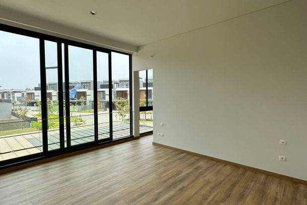 Jual cepat rumah baru termurah di Lyndon Navapark BSD belum pernah dihuni langka jarang ada yg dijual