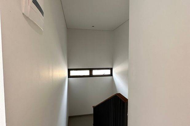 Jual cepat rumah baru termurah di Lyndon Navapark BSD belum pernah dihuni langka jarang ada yg dijual