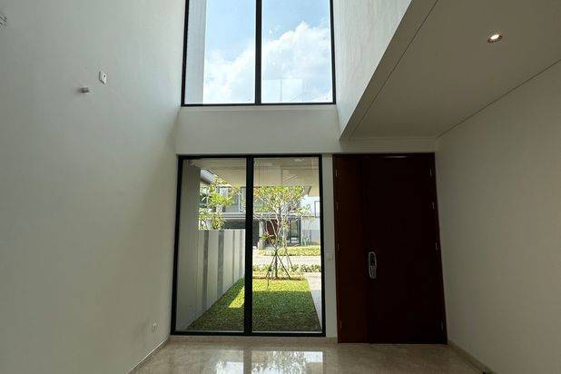 Jual cepat rumah baru termurah di Lyndon Navapark BSD belum pernah dihuni langka jarang ada yg dijual