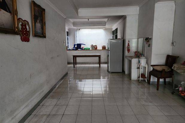 Ruko di jl. di Raya Serpong km 8 cocok untuk segala usaha