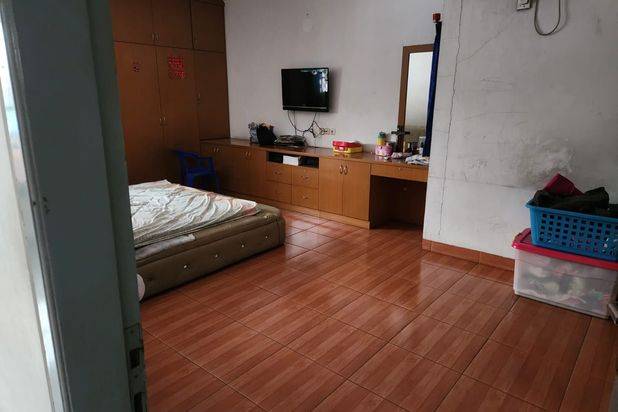 Ruko di jl. di Raya Serpong km 8 cocok untuk segala usaha