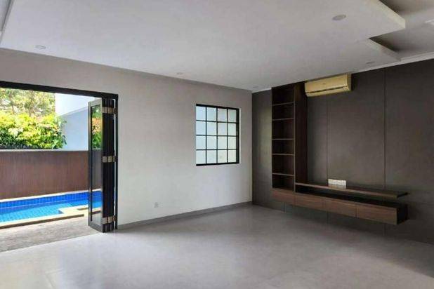Rumah rapi ada Swimming pool di Ritzone Icon BSD semi furnish sangat langka