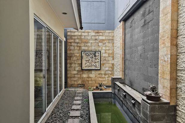 Jual Cepat Rumah Furnish Depan Taman Sheffield Greenwich Bsd Jarang Ada Yang Dijual