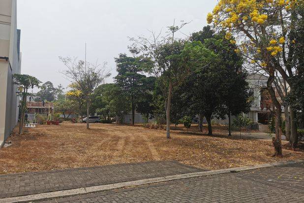 Kavling hook taman luas ideal jadang ada Mayfield Greenwich BSD