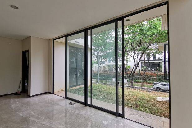 Rumah hook asri nyaman mewah di Lancewood Navapark BSD