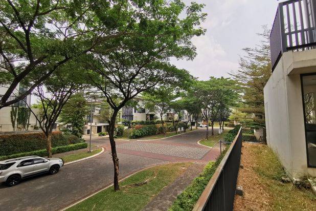 Rumah hook asri nyaman mewah di Lancewood Navapark BSD