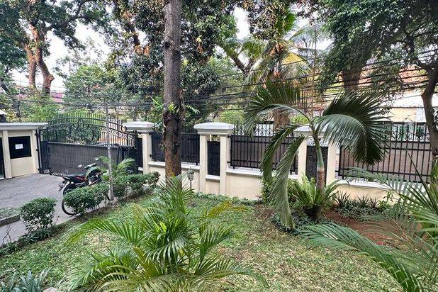 For Rent Rumah Mewah Siap Huni di Daerah Melawai