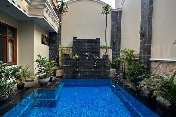 For Rent Rumah Mewah Siap Huni di Daerah Melawai