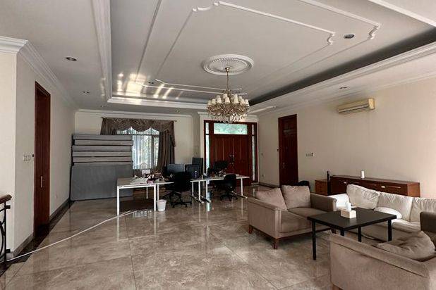 For Rent Rumah Mewah Siap Huni di Daerah Melawai