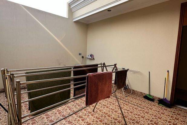 For Rent Rumah Mewah Siap Huni di Daerah Melawai