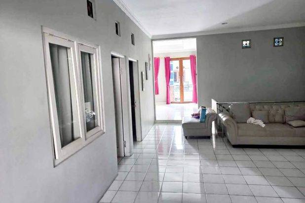 Dijual Rumah 2 Lt Siap Huni di Lokasi Strategis Perumahan Taman Kedaung Ciputat Pamulang Tangerang Selatan