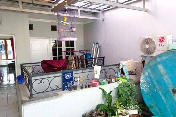 Dijual Rumah 2 Lt Siap Huni di Lokasi Strategis Perumahan Taman Kedaung Ciputat Pamulang Tangerang Selatan