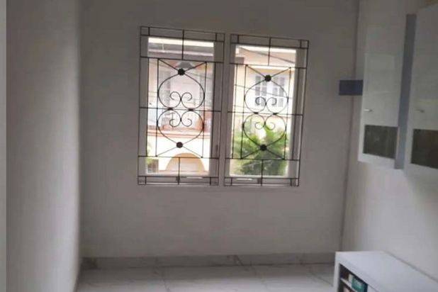 Dijual Rumah Posisi Hook Baru Selesai Renov Sektor 6 Gading Serpong