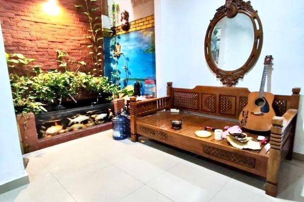 Dijual Rumah 2 Lt Full Renovasi di Vila Pamulang Mas