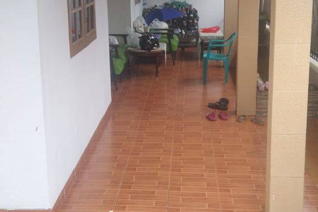 Rumah Hook 2 Lantai, Komplek Peruri Lama
