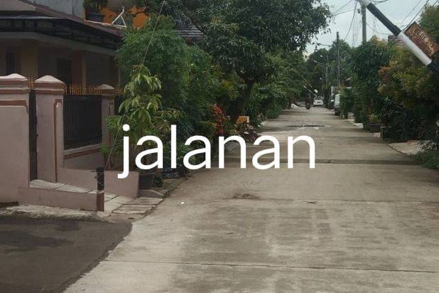 Rumah Hook 2 Lantai, Komplek Peruri Lama