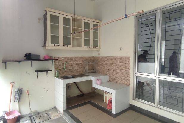 Rumah Ifolia Harapan Indah Bekasi Luas 126 M2 Rp 25 Jt th 2 + 1 Kt 2 Km