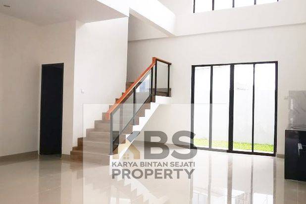 Rumah The Icon Central Royal King Penthouse Type 130 90 Batam
