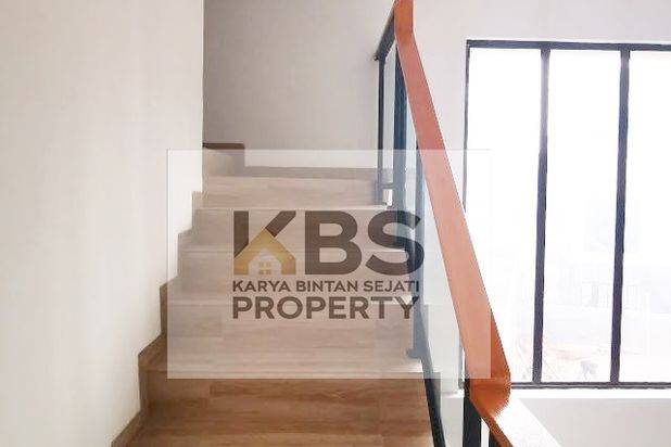 Rumah The Icon Central Royal King Penthouse Type 130 90 Batam