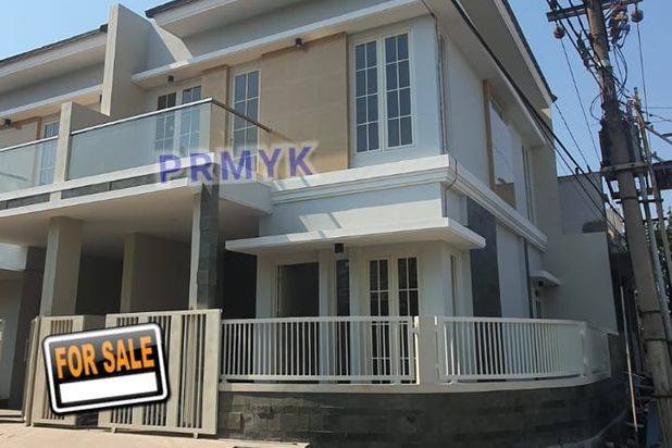 A4860 Wiyung Rumah Baru Minimalis Hook Taman Pondok Indah