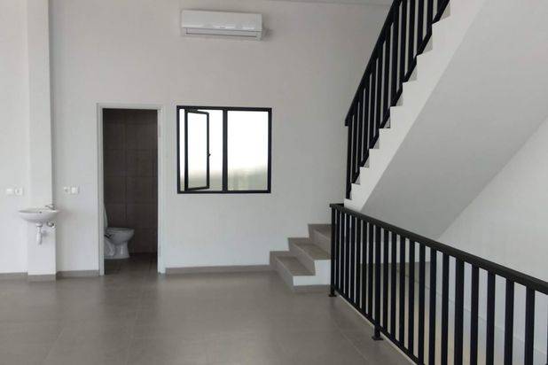 Prgerk2 Rumah Millenials Modern 3 Lantai Grand Eastern