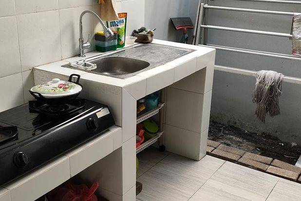 A4633 Grand Pakuwon Rumah Minimalis Surabaya Dekat Darmo