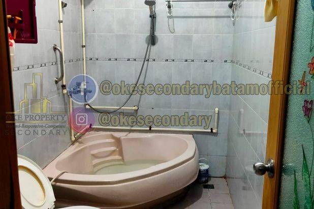Sewa Rumah 2 Lantai Full Furnsihed 4 Kamar Tidur Legenda Malaka