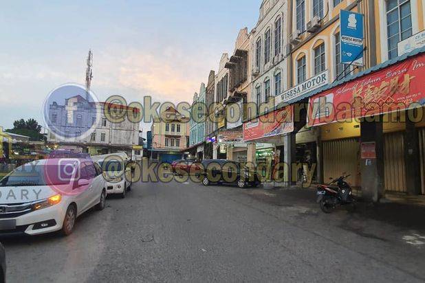 Jual Ruko 3 Lantai Unfurnished Type 300 95 Tanah Mas 3