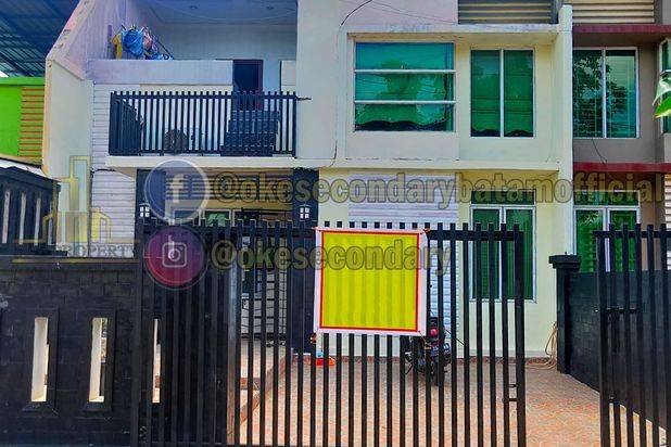 Jual Rumah 2 Lantai Full Furnished 3 Kamar Tidur Oriana