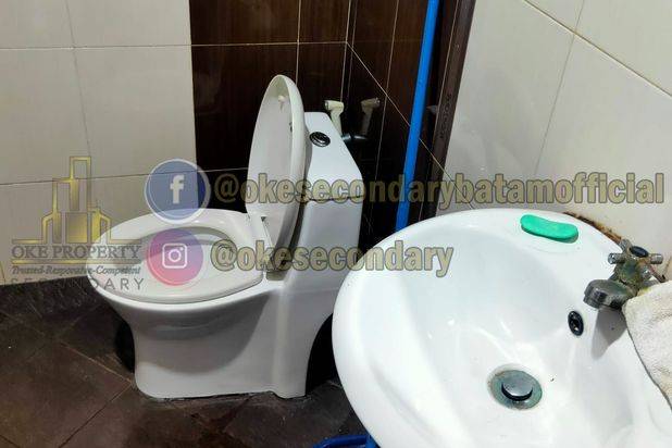 Jual Rumah 2 Lantai Full Furnished 3 Kamar Tidur Oriana