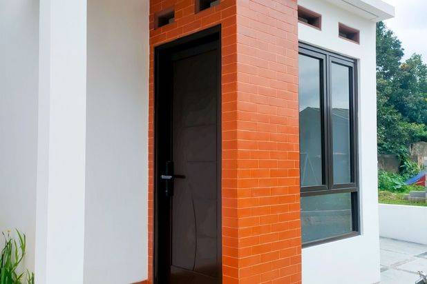RUMAH MEMUKAU HARGA TERJANGKAU COCOK UNTUK MILENIAL DEKAT CIBUBUR